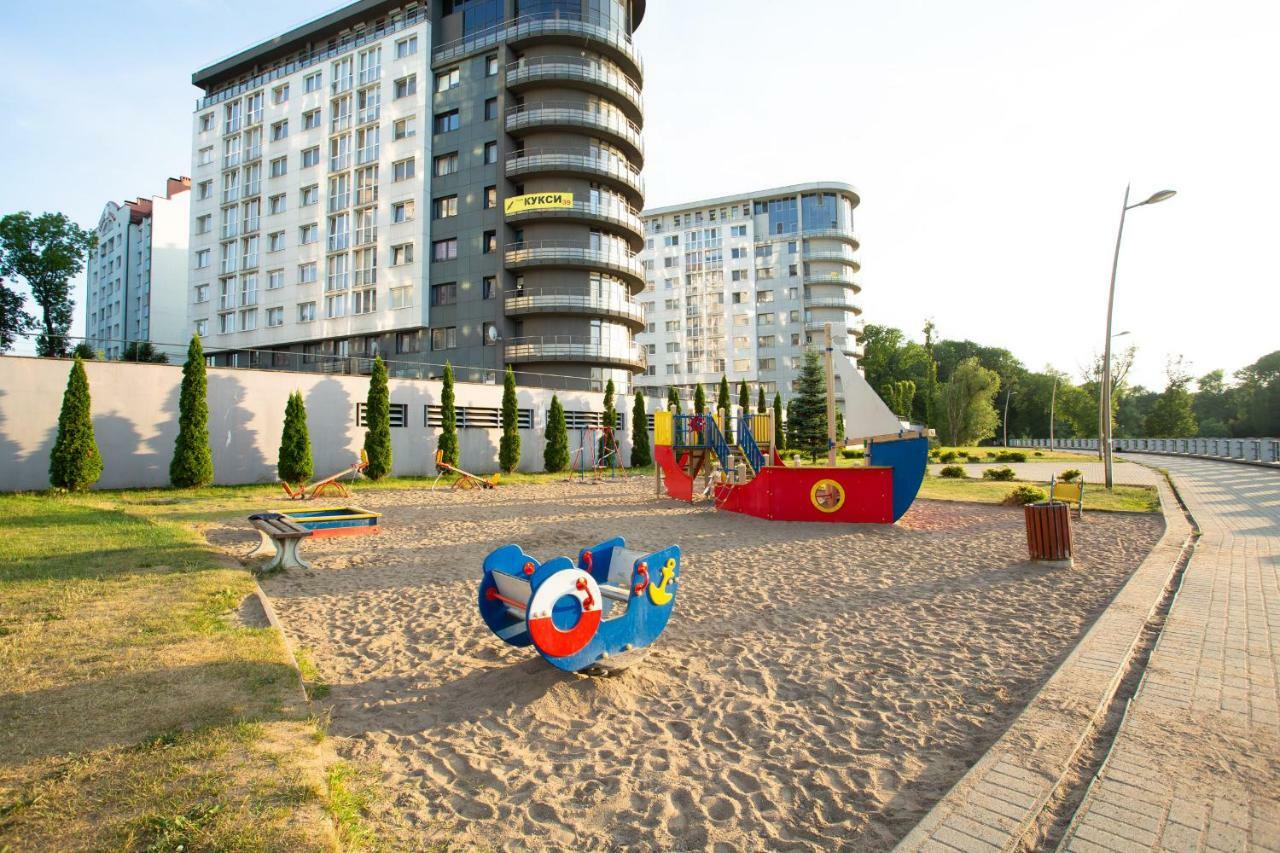 FreeDom - Apartments Manhattan park Kaliningrad Buitenkant foto